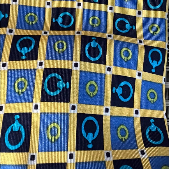 Men's "GUCCI" Silk Tie - Picture 2 of 5